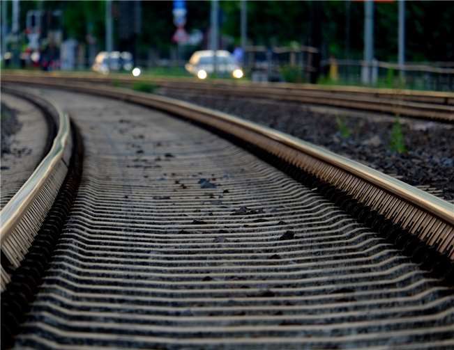 Wird es zwischen der Grafschaft und dem SU-Kreis bald eine Schienenverbindung geben? Foto: pixabay.de