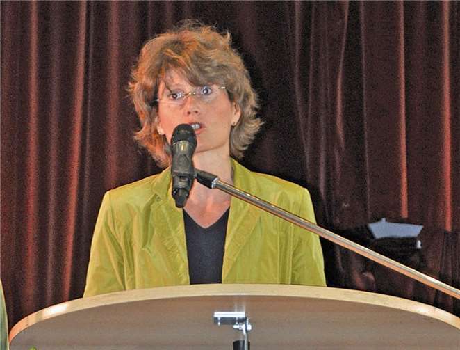 Wirtschaftsministerin Eveline Lemke schwor die Mitglieder des FEHR-Fachverbandes im Dorint-Hotel auf die Energiewende ein.