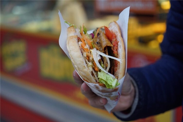 Wo gibt es Eurer Meinung nach den besten Döner-Imbiss in der Region? Foto: pixabay.com 