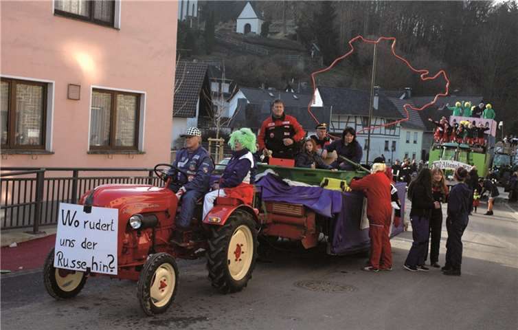 "Wo rudert uns der Russe hin, wir wollen unsren Nürburgring", auch dieses brisante Thema wurde aufgegriffen.