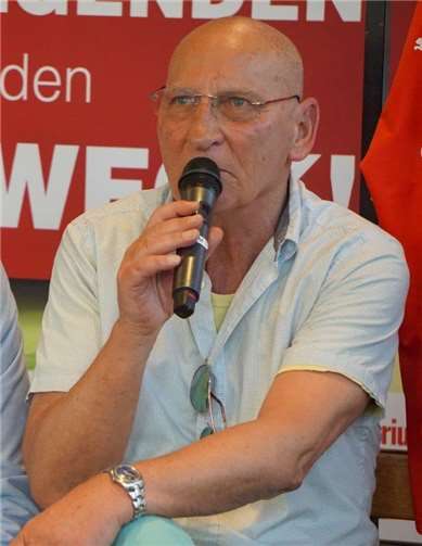 Wolfgang Kleff .
