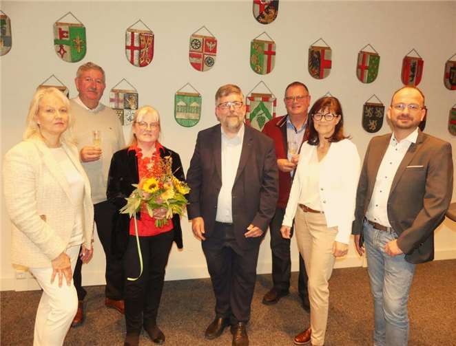 Wolfgang Lambertz (Mitte) wurde in seinem Bürgermeisteramt für weitere acht Jahre bestätigt. Foto: TE