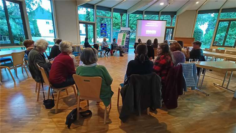 Workshop im evangelischen Gemeindehaus Remagen. Foto: Sabine Peter