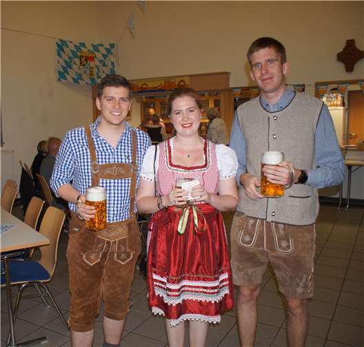 Wozu nach München reisen, wenn man auch in Weißenthurm ein zünftiges Oktoberfest feiern kann?