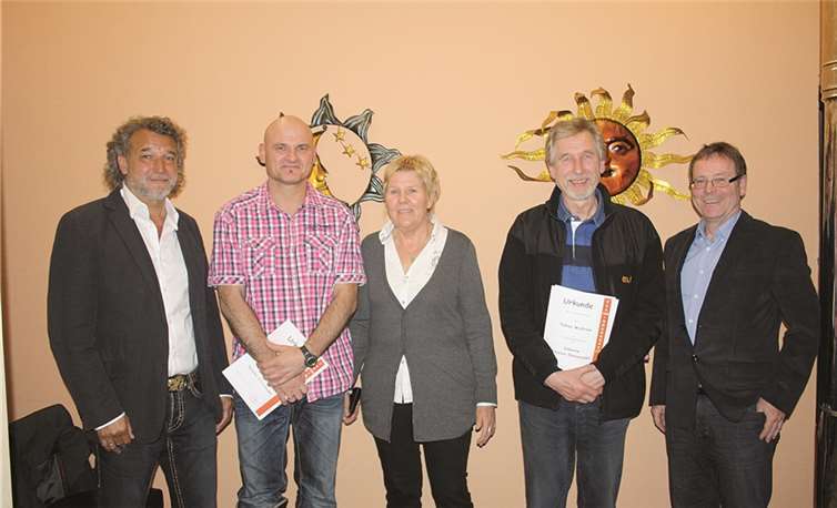 Wurden für 25-jährige Vereinsmitgliedschaft geehrt: Torsten Krissel, Joachim Wolfram und Dorothea Wolfram. Privat