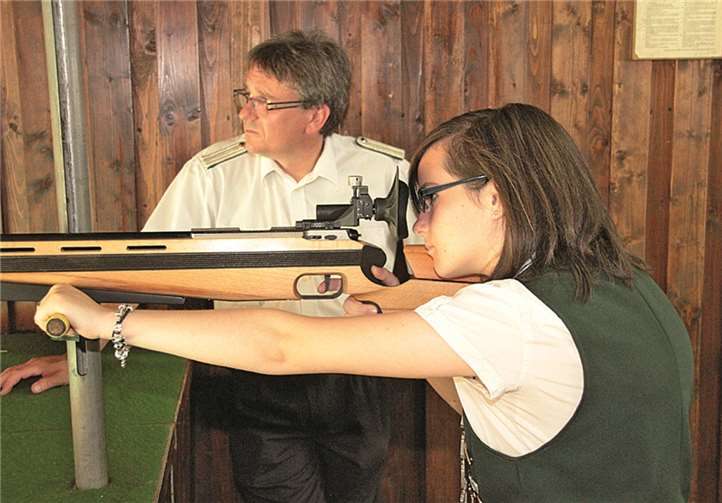 Yasmina Schins errang die Würde der Jungschützenkönigin 2013.