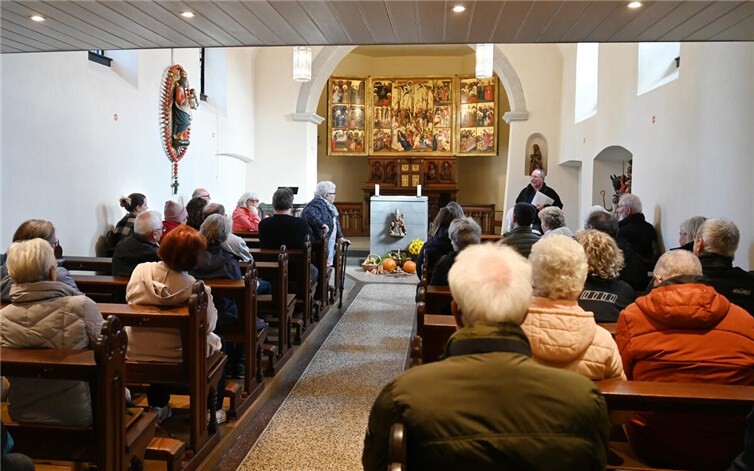 Zahlreich Interessierte kamen zu der Besichtigung.  Foto: Hans-Jürgen Wehle