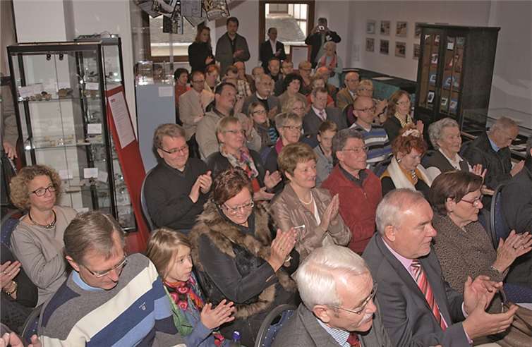 Zahlreich kamen die Gäste zur Neueröffnung des Heimatmuseums in Güls. US
