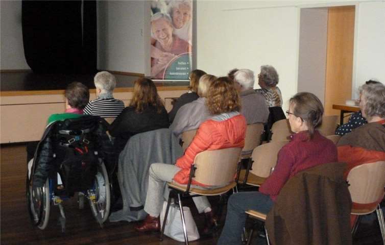 Zahlreiche Besucher und Besucherinnen verfolgten die Filmvorführung im ev. Gemeindehaus.Foto: privat