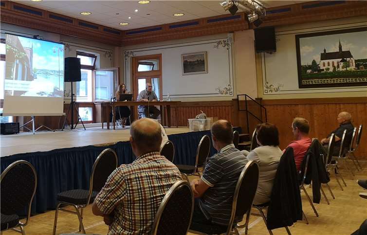 Zahlreiche Bürgerinnen und Bürger waren zu der Veranstaltung gekommen. Foto: privat