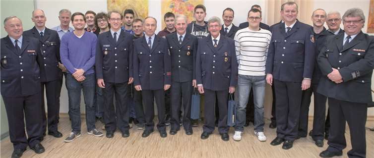 Zahlreiche Ernennungen, Beförderungen und Verabschiedung gab es bei der Dienstversammlung der Löschgruppenführer der Gemeinde Grafschaft. VJ