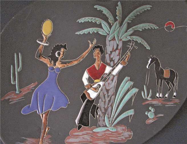 Zahlreiche Exponate aus der Zierkeramik-Sammlung von Karlheinz von den Driesch werden im Museum der Stadt Bad Neuenahr-Ahrweiler präsentiert. privat