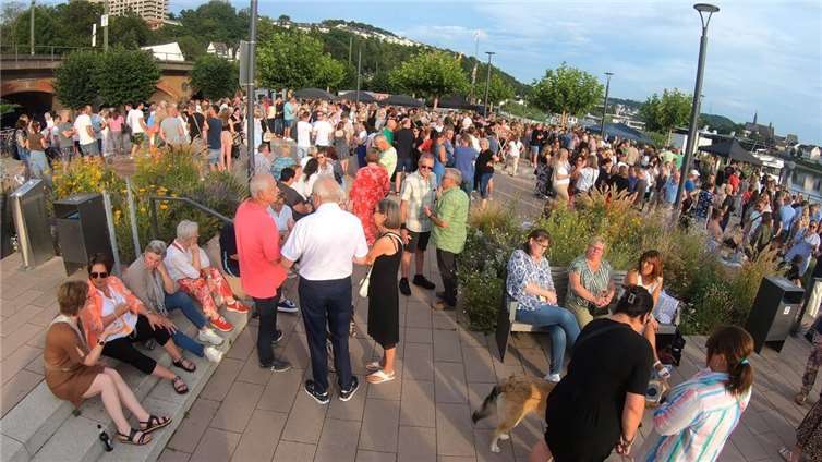 Zahlreiche Gäste bei den Sundowner-Events.  Foto: privat