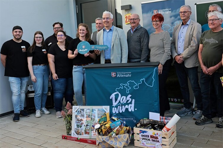 Neubau des Jugendbüros der Verbandsgemeinde Altenahr eröffnet