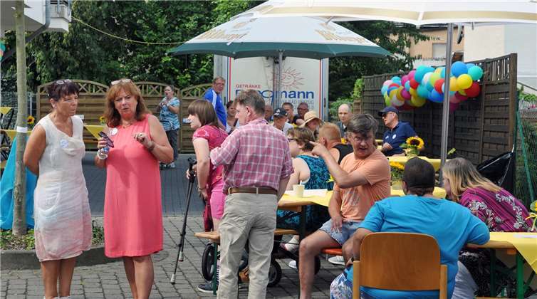 Zahlreiche Gäste folgten der Einladung zum Jubiläumsfest.