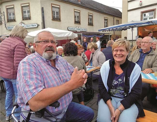 Zahlreiche Gäste genossen die Oktoberfest-Stimmung.