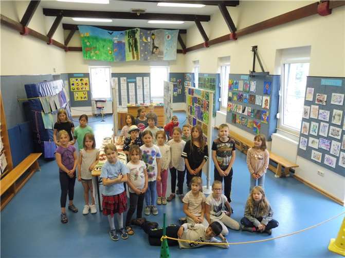 Zahlreiche Gemälde sind während der Sommerferien entstanden.