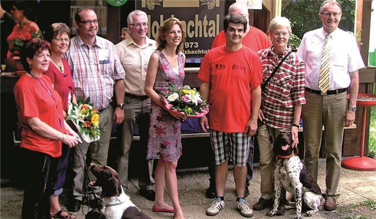 Zahlreiche Höhepunkte standen beim 40-jährigen Bestehen des Schäferhundvereins Ortsgruppe Holzbachtal auf dem Programm. Gründungsmitglieder wurden geehrt, Gewinner ausgezeichnet. privat