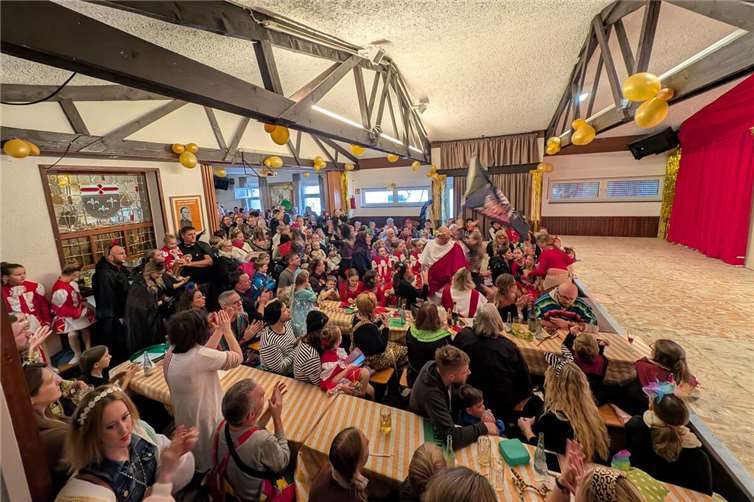 Zahlreiche Kinder aus der ganzen Region feierten im Gemeindehaus in Gappenach.  Foto: privat