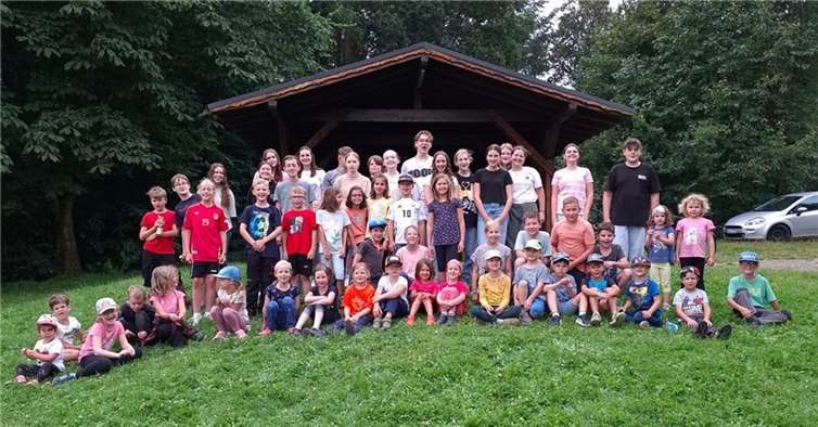 Zahlreiche Kinder nahmen am Spielenachmittag des Spielmannszuges Illerich teil.  Foto: privat