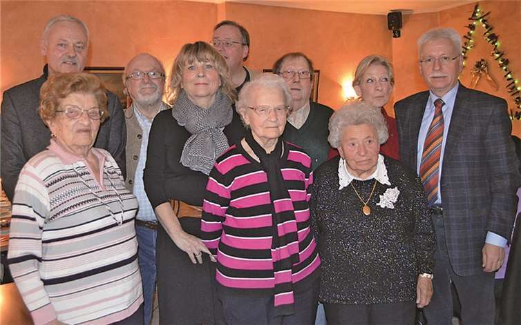 Zahlreiche Mitglieder der AWO Remagen und Kripp wurden geehrt. AB