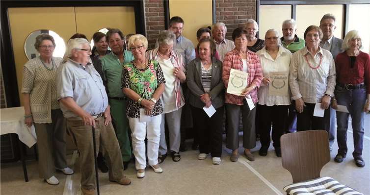Zahlreiche Mitglieder des SVV Raubach wurden für ihre lange Zugehörigkeit geehrt. privat