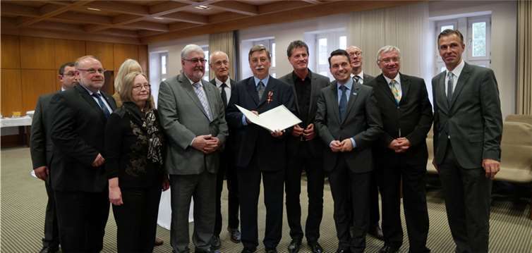 Zahlreiche prominente Gäste kamen zur Verleihung des Bundesverdienstkreuzes ins Koblenzer Rathaus.ND