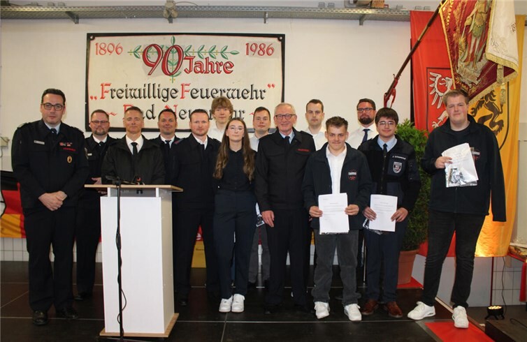 Zehn Neuverpflichtungen konnten in die Reihen der Wehr aufgenommen werden. 