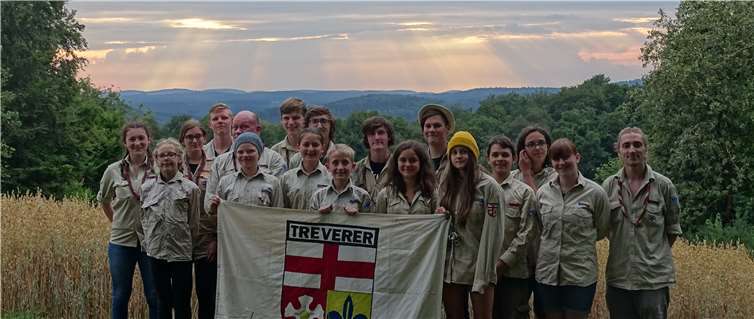 Zehn Tage lang ging es für zwei Gruppen zu Fuß durch die Schwäbische Alb.  privat