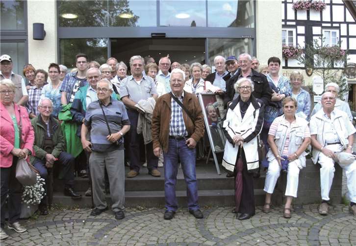 Zeitgeschichte hautnah erlebten die Teilnehmerinnen und Teilnehmer der Herzsportgruppe B aus Andernach bei ihrem Besuch im Willy-Brand-Forum in Unkel. privat