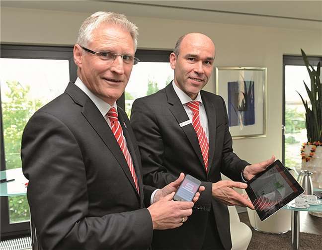 Zimmermann und Mombauer stellten innovative Lösungen der Bank vor.