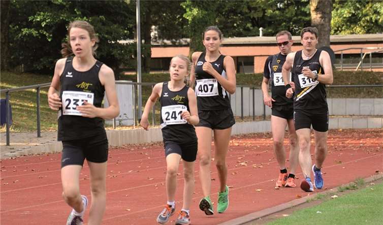 Zoë Krischer (Nr. 407) aus Oberzissen geht mit eindeutig bester Technik deutsche Spitzenzeiten in ihrem Jahrgang. privat