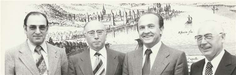 Zu Beginn der zweiten Amtszeit (1974-1979): Hans Lindner (von links), Josef Seil, Oberbürgermeister Rolf Weiler und Julius Böckling. Foto: Sammlung Stadtarchiv Lahnstein