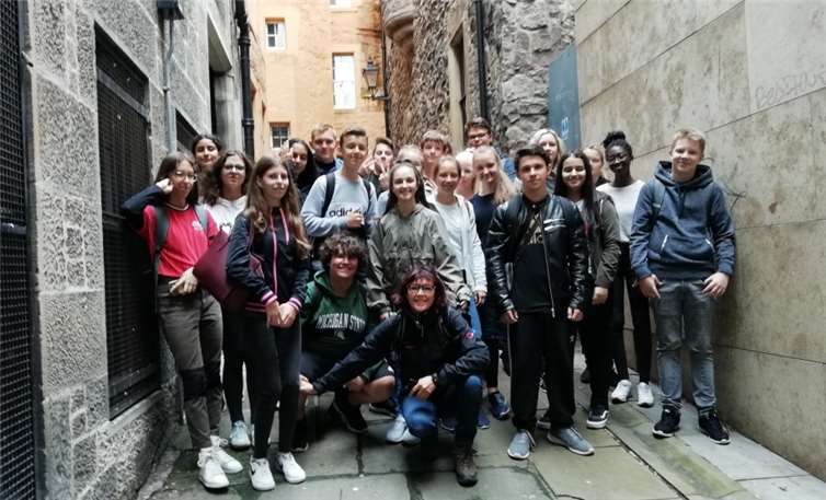 Zu Fuß ging es durch das Bergauf und –ab der Stadt.privat