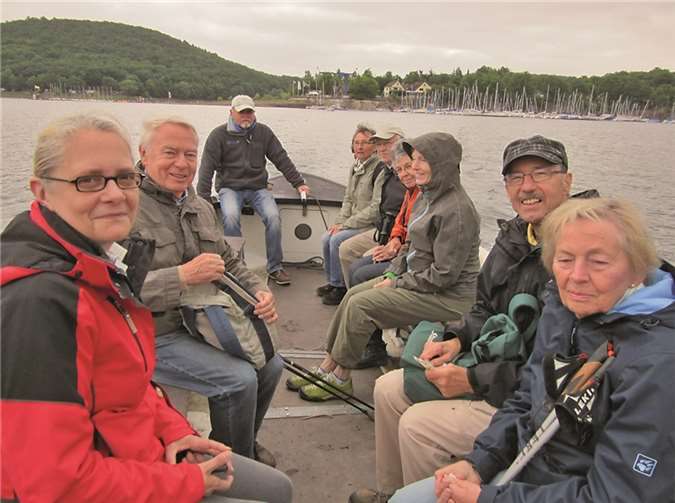 Zu Land, aber auch zu Wasser waren die Wanderer des WWV während ihres Ausfluges unterwegs.