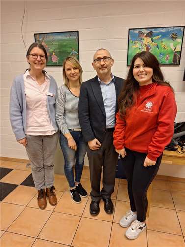 Zufrieden über die gute Resonanz des Workshops: (v.l.) Nicole Piclum, Eva Sobotka (beide Caritas), Thomas Titze und Adriana Sampaio (Caritas). Foto: Caritasverband Rhein-Mosel-Ahr e.V.