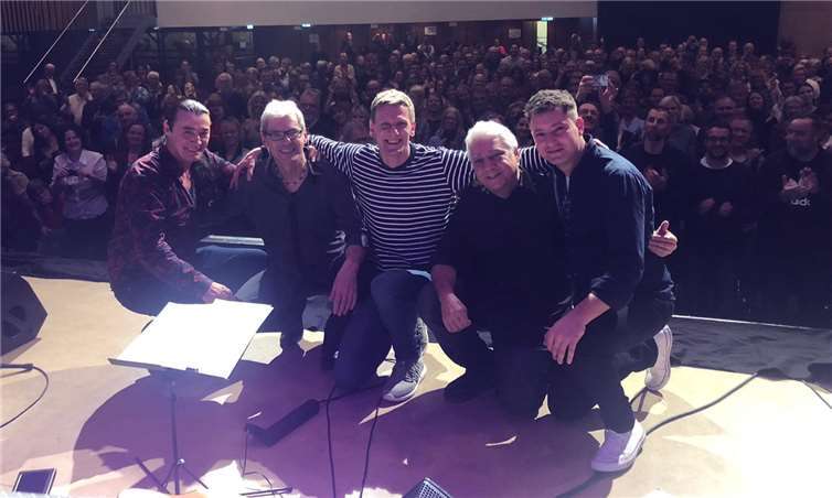 Zufriedene Künstler vor einem begeisterten Lahnsteiner Publikum.Fotos: Eva Dreiser/Stadtverwaltung Lahnstein