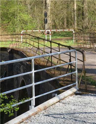 Zugang Eisenbahnbrücke.Foto: privat
