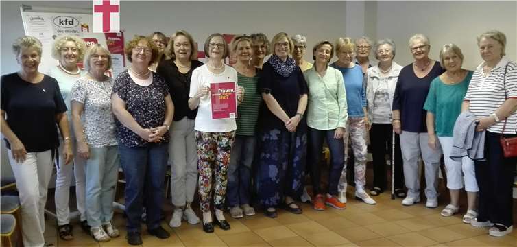 Zugang zu allen Ämtern und Diensten in der Kirche forderten auch die Frauen der kfd Pfaffendorf. Foto: privat