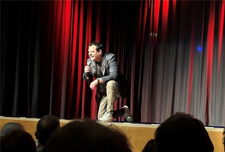 Zuletzt war Ingo Appelt mit seinem Programm „Männer nerven stark!“ zu Gast in der Laacher See-Halle. Foto: Stefan Pauly/VG-Verwaltung Mendig