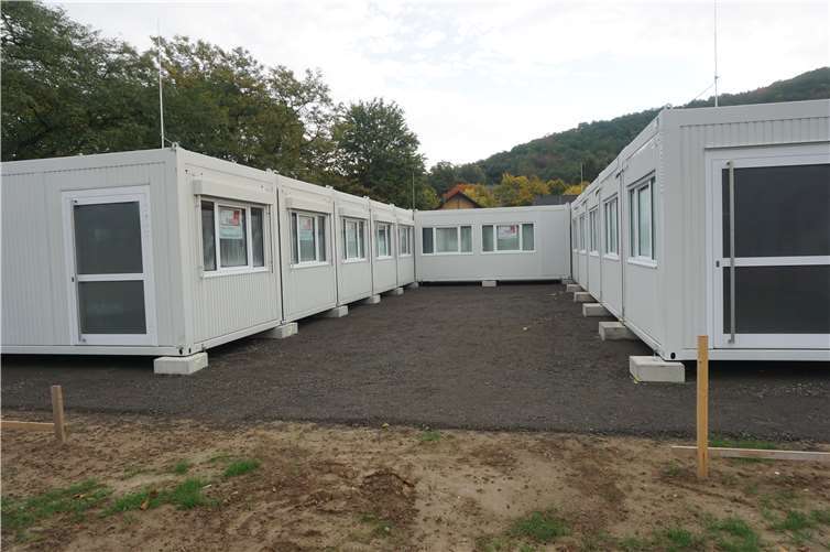 Container-Lösung für maximal 36 Monate gefunden  Zum 1. November bezieht der Katholische Kindergarten Rheinbrohl die vorübergehende Containerlösung in der Dr.-Josef-Horbach-Straße. Foto: STUKO