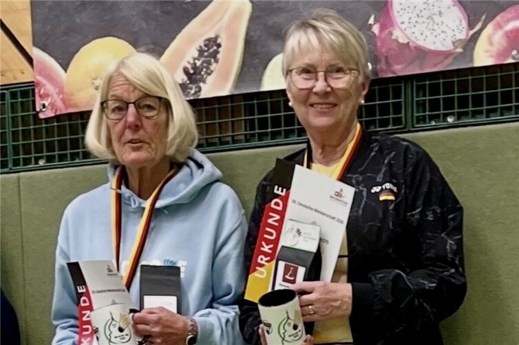 Zum 18. Mal holten sie gemeinsam den Titel im Damendoppel: Monika Regineri (links) und Brigitte Prax