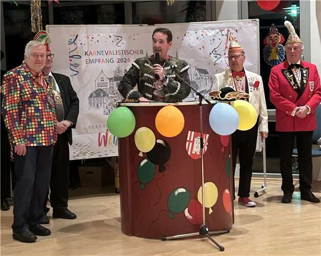 Zum 30. Mal lud die Verwaltung die närrischen Vereine aus der VG in den Ratssaal ein. Bürgermeister Thomas Przybylla konnte zum närrischen Empfang zahlreiche Gäste begrüßen.