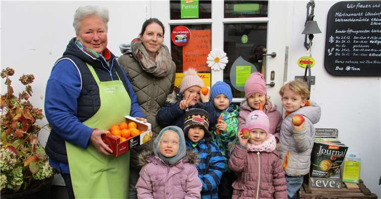 Zum Abschied bekam jedes Kind die Wahl zwischen Apfel, Clementine und Möhre. Foto: privat