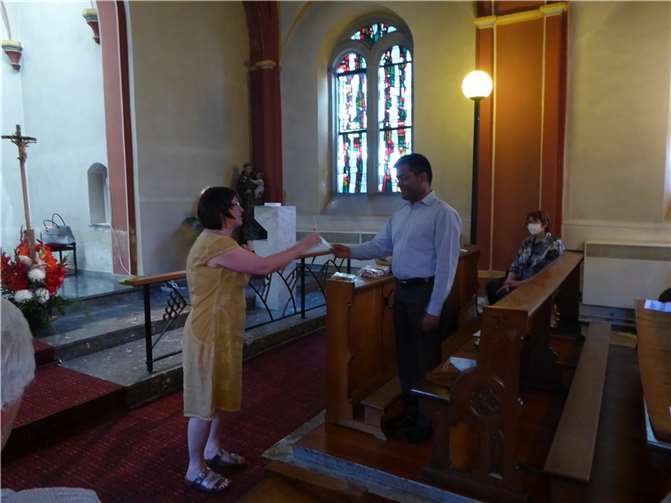 Zum Abschied gab es kleine Präsente. Foto: Edith Valentin-Gärtner