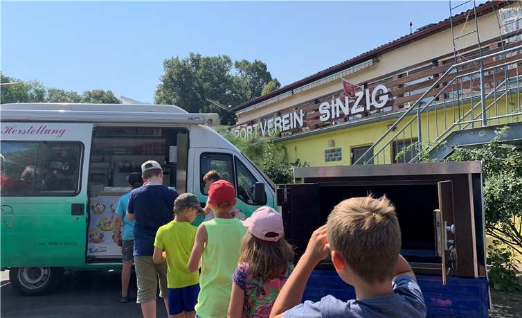 Zum Abschluss erhielt jedes Kind ein Eis als Belohnung. Fotos: privat