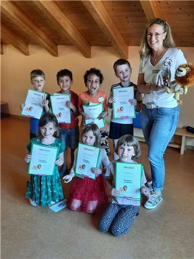Zum Abschluss erhielten die Vorschulkinder eine Urkunde.  Foto: privat