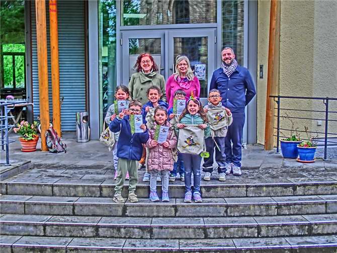 Zum Abschluss erhielten die Vorschulkinder ihren Büchereiführerschein.  Foto: privat