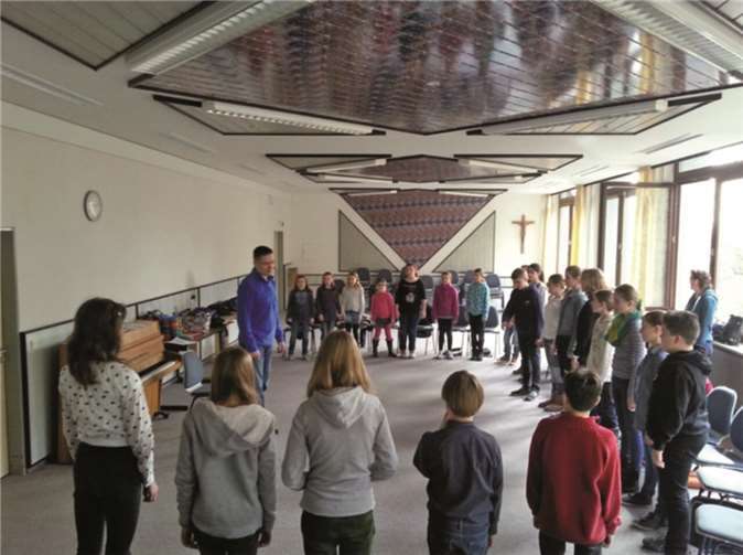 Zum Aktionstag, Probe in der Aula. privat