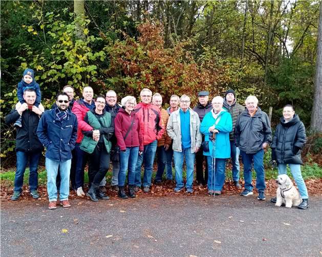 Zum Ende des Jubiläumjahres“ 45 Jahre SG Neuwied 77“ stand noch die jährliche Herbstwanderung mit Familie auf dem Programm. Foto: privat